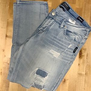 Like new distressed silver jeans size 32 x 25